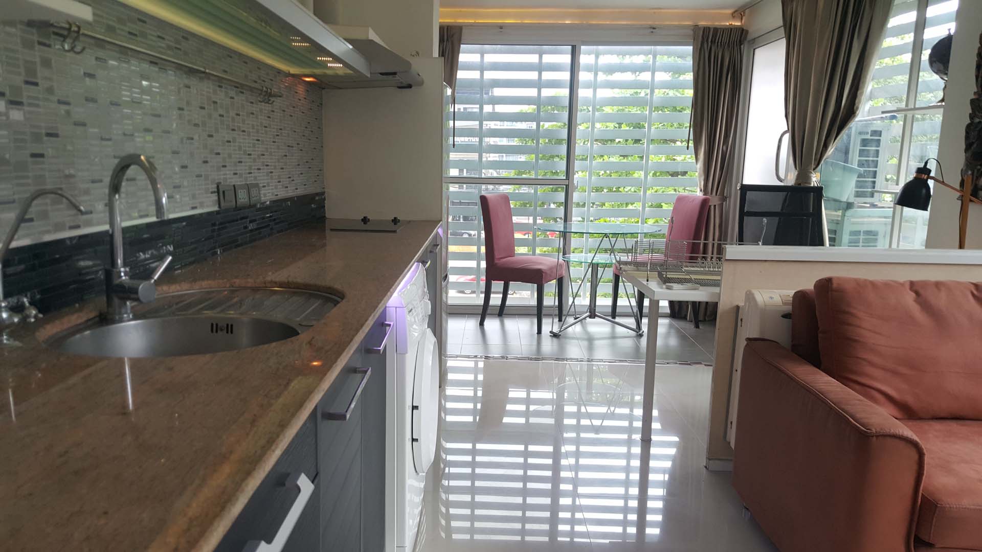 Pansook Quality Condo